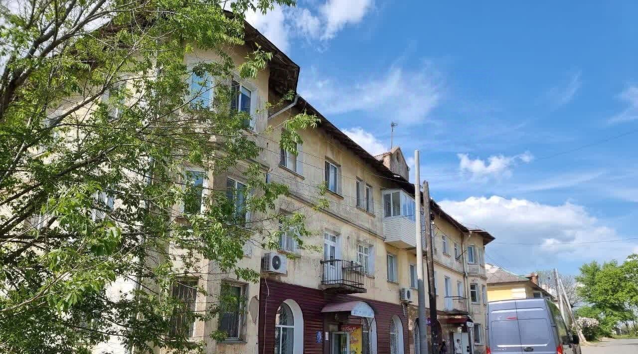 квартира г Артем пер Хасанский 9 фото 17