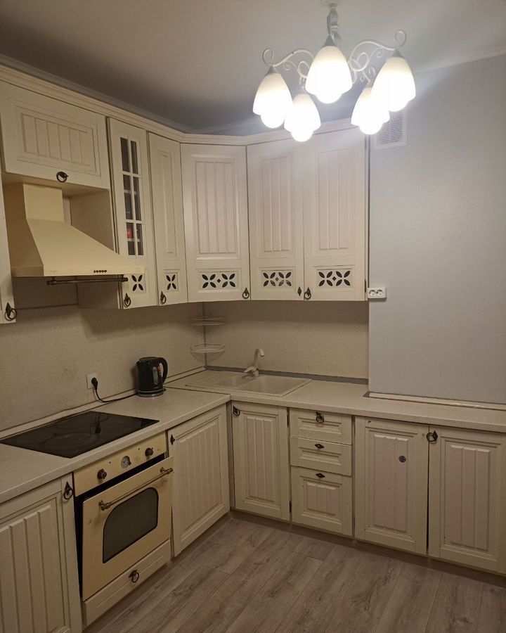 квартира г Курск р-н Центральный пр-кт Анатолия Дериглазова 113 фото 1
