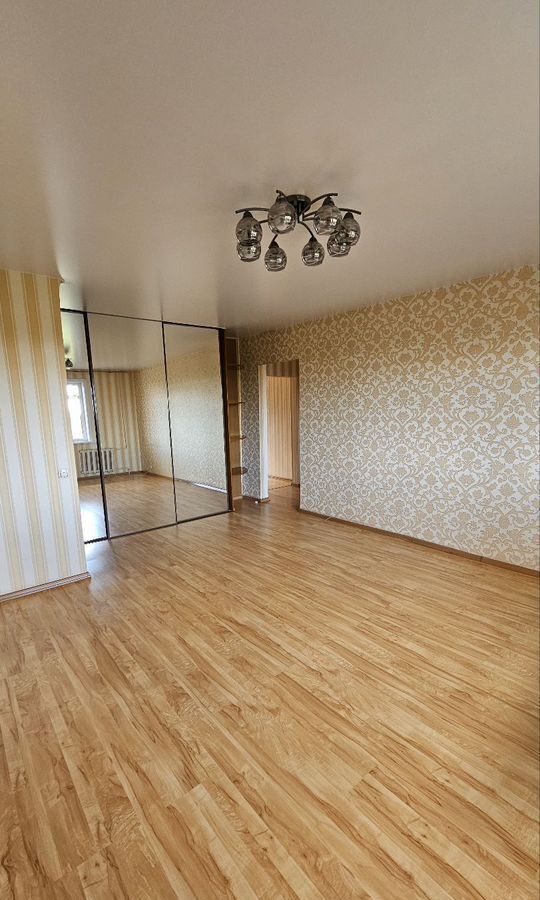 квартира г Первоуральск ул Урицкого 4 фото 3