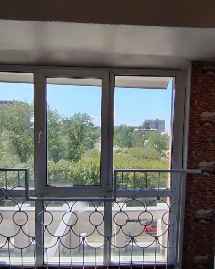 квартира г Иркутск р-н Свердловский ул Терешковой 21 фото 4