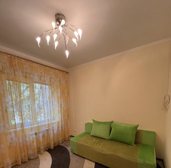 квартира г Астрахань р-н Кировский ул Сен-Симона 42к/2 фото 13