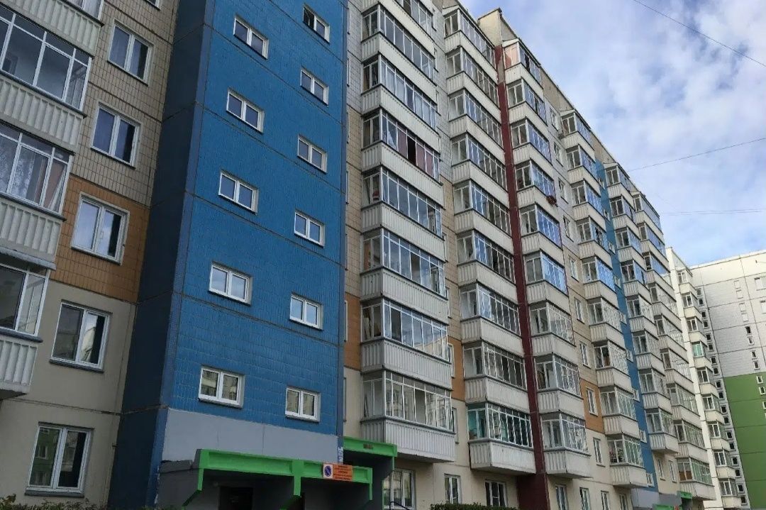 квартира г Красноярск р-н Центральный ул Дмитрия Мартынова 15 фото 1