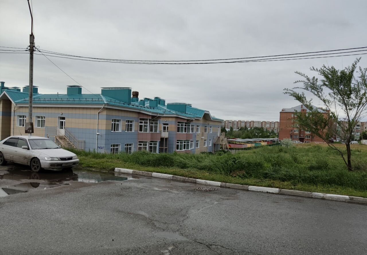 квартира г Омск р-н Кировский ул Мельничная 87к/1 фото 12
