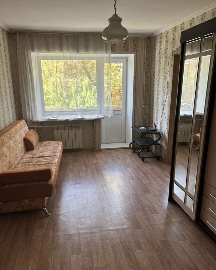 квартира г Абакан ул Щетинкина 11 фото 1