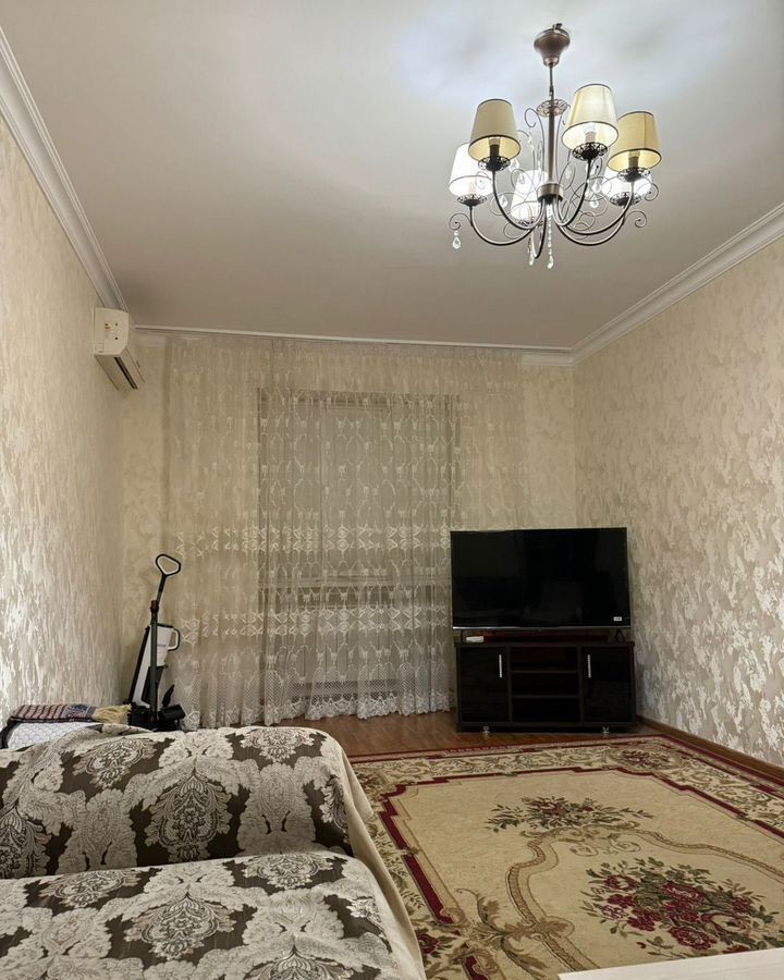 квартира г Махачкала р-н Ленинский ул Ирчи Казака 51 фото 1