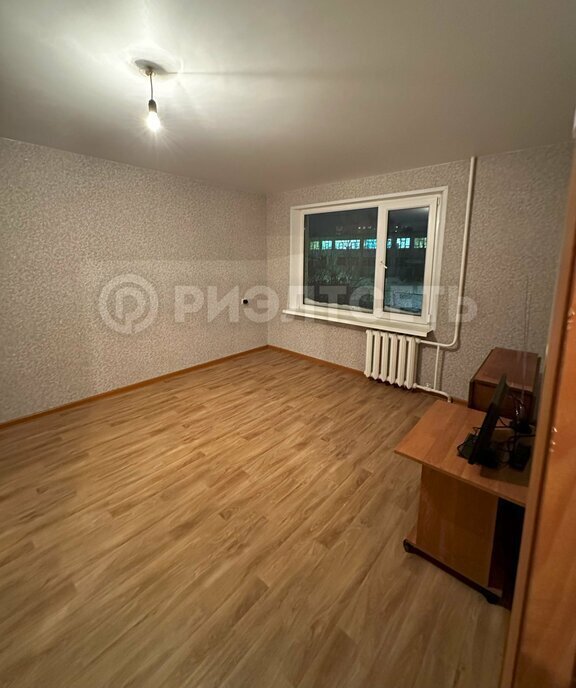 квартира г Мурманск проезд Ивана Халатина 12 фото 2