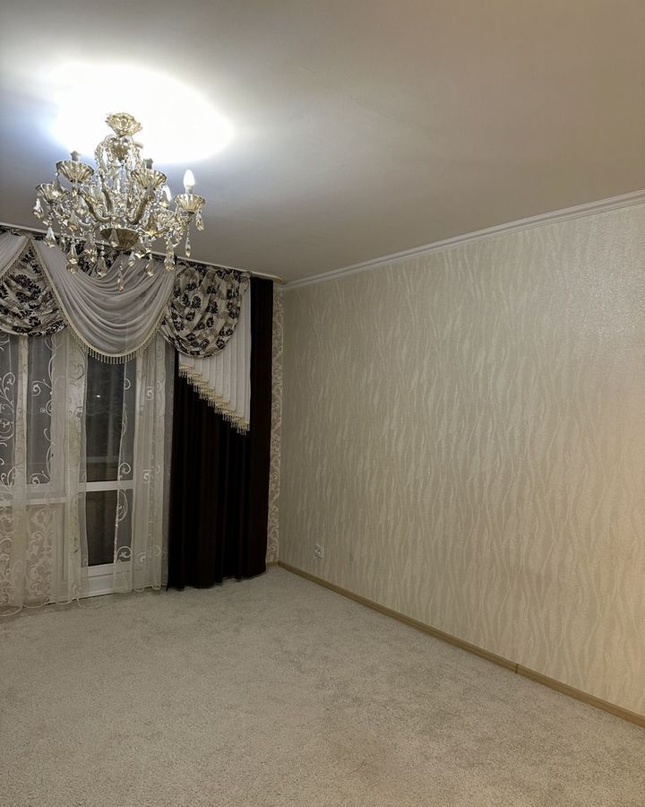 квартира г Шарыпово городской пос. Дубинино, Шахтёрская ул., 20 фото 2