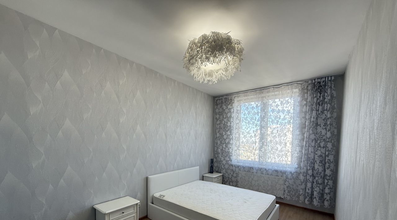 квартира г Екатеринбург Машиностроителей ул. Блюхера, 97 фото 1