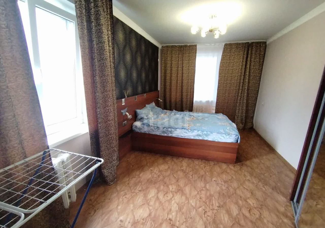 квартира г Тобольск 4-й мкр-н, 20 фото 8