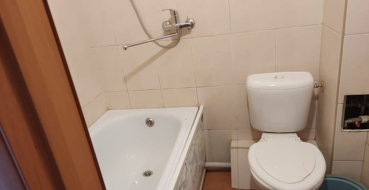 комната г Волгоград р-н Дзержинский ул Шекснинская 18 фото 8