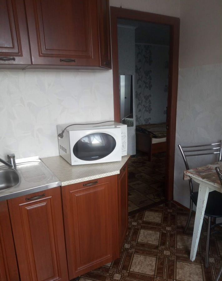 квартира г Волжский ул Заводская 1 фото 5
