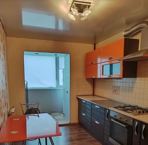 р-н Кировский ул им Батавина П.Ф. 12 фото