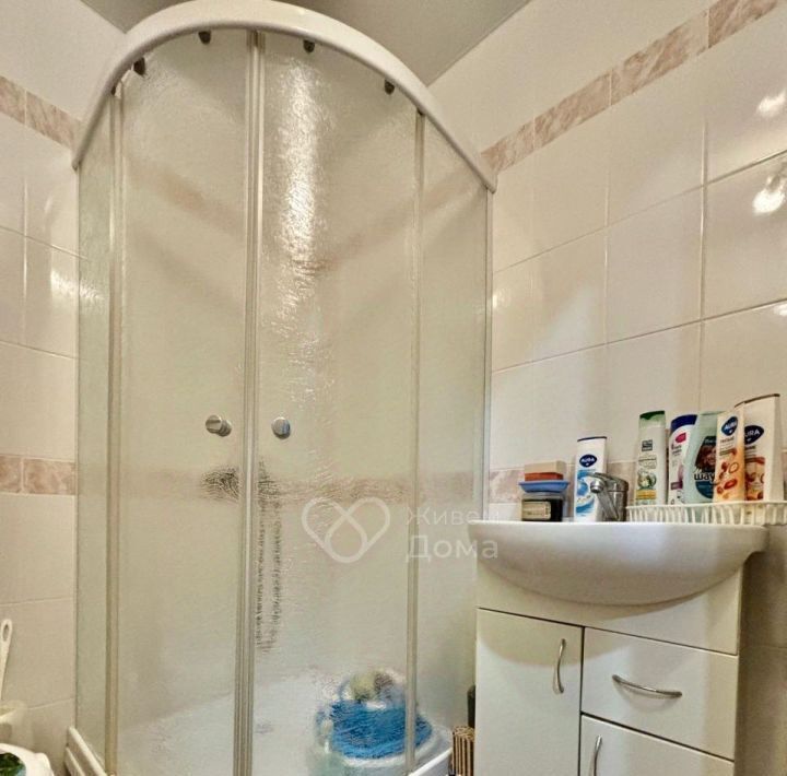 квартира г Волгоград р-н Тракторозаводский ул Борьбы 12 фото 9