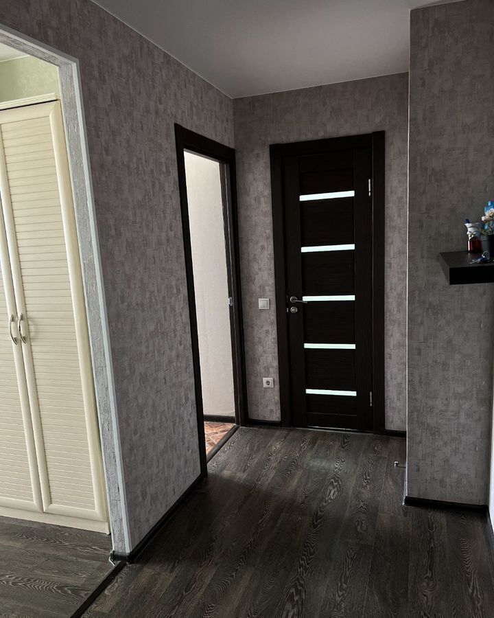 квартира г Омск р-н Кировский пр-кт Комарова 21к/1 фото 8
