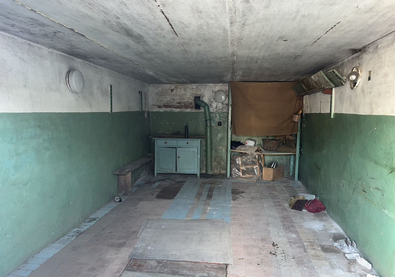 гараж г Волгоград р-н Красноармейский ул., 93А, Респ Удмуртская фото 1