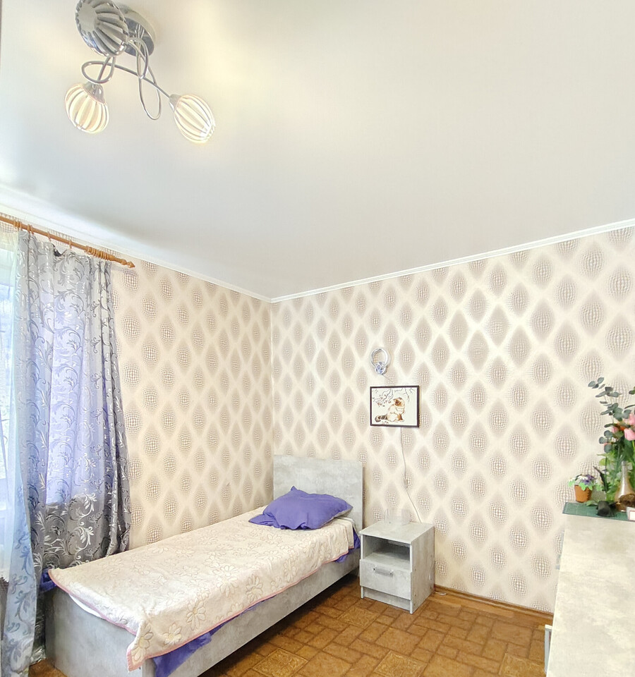 квартира г Саратов 6-й квартал ул им Лебедева-Кумача В.И. 84а фото 10