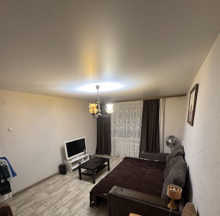 квартира г Саратов р-н Октябрьский проезд Детский 3-й 6/10 фото 1