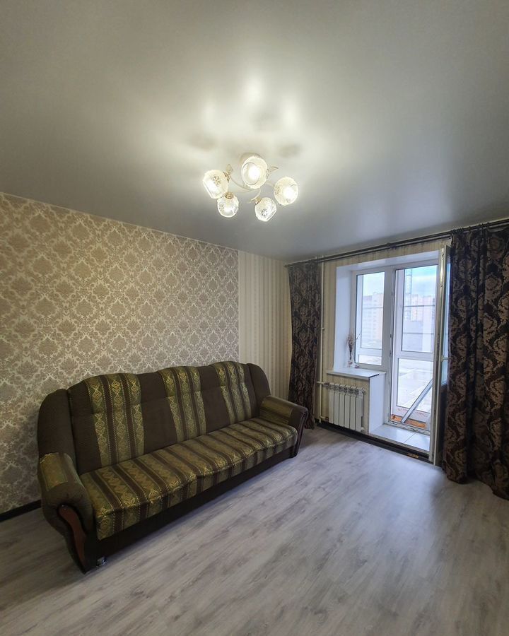 квартира г Саратов р-н Кировский ул им Оржевского В.И. 4 фото 3
