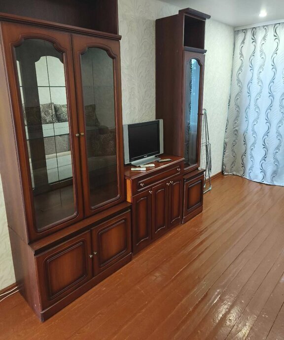 квартира г Великий Новгород Привокзальный ул Германа 9 фото 2