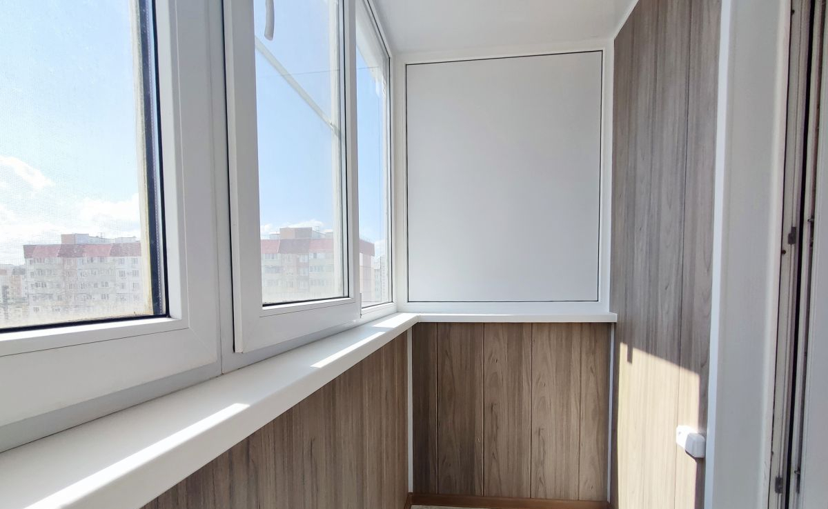 квартира г Волжский 28-й м-н, улица Карбышева, 114 фото 4