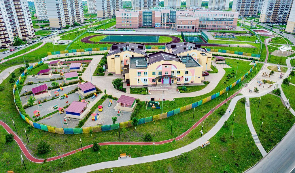 квартира г Ростов-на-Дону ул Дмитрия Петрова 6 фото 3
