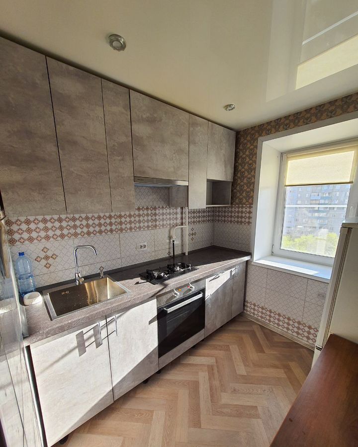 квартира г Комсомольск-на-Амуре ул Ленинградская 70к/3 фото 2
