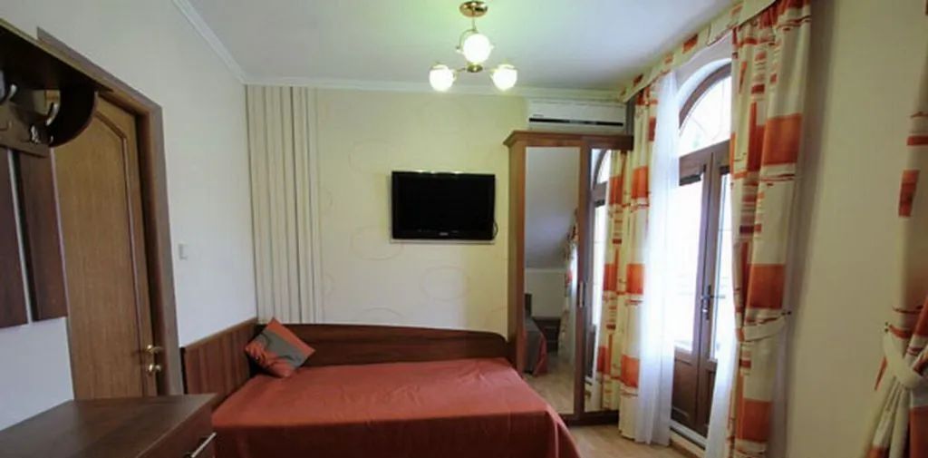 комната г Алушта туп Генуэзский 2 фото 3
