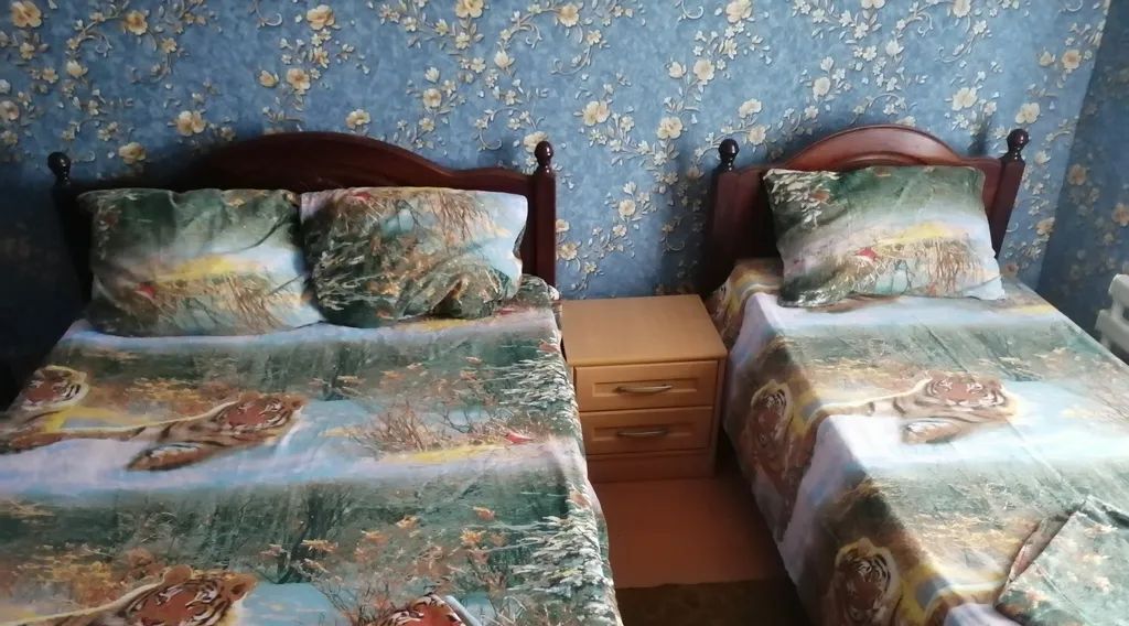 комната г Таганрог ул Ломакина 90 фото 1
