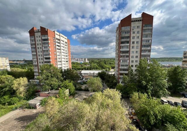 р-н Калининский ул Братьев Кашириных 105а фото