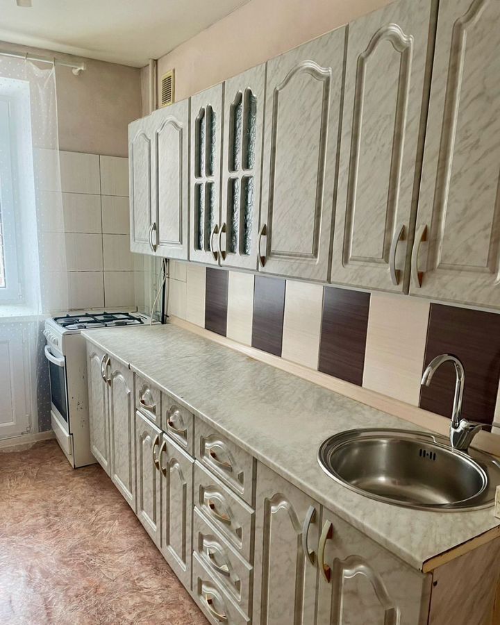 квартира г Омск р-н Центральный ул Орджоникидзе 268а фото 3