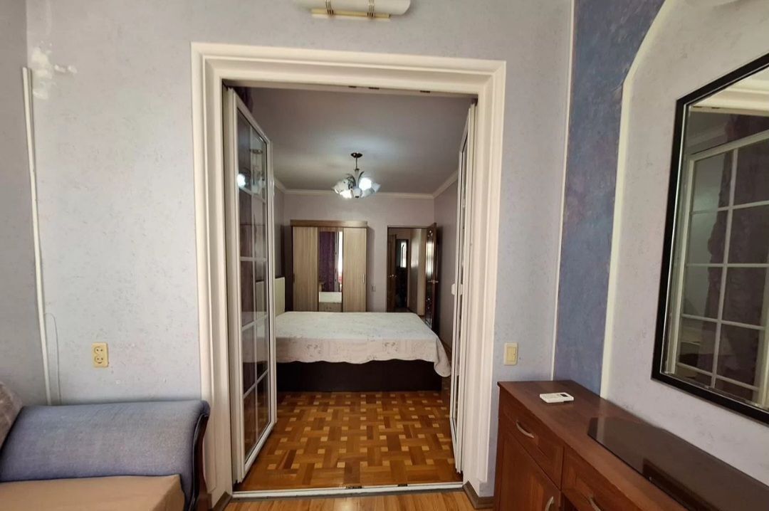 квартира г Новороссийск р-н Центральный наб Имени Адмирала Серебрякова 69 фото 6