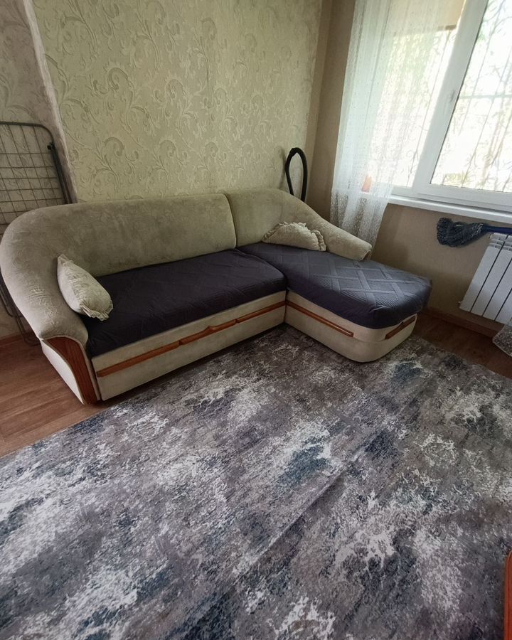 комната г Златоуст пр-т имени Ю. А. Гагарина, 7-я линия, 7А фото 2