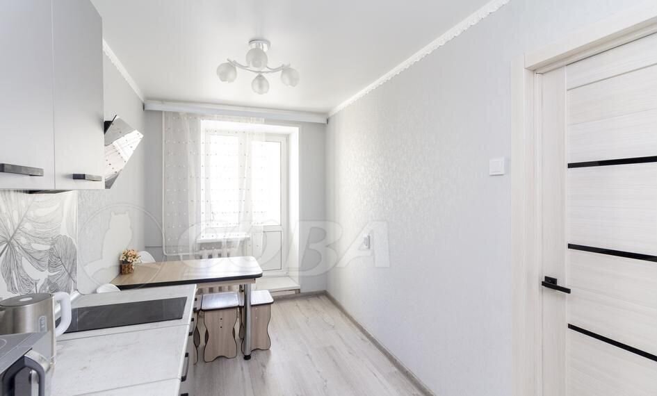 квартира г Тюмень р-н Центральный ул Газовиков 14 фото 4