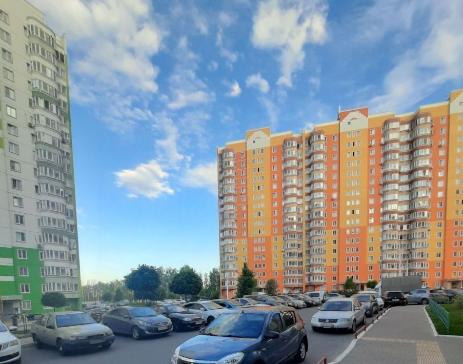 квартира г Курск р-н Центральный ул Домостроителей 6 фото 2