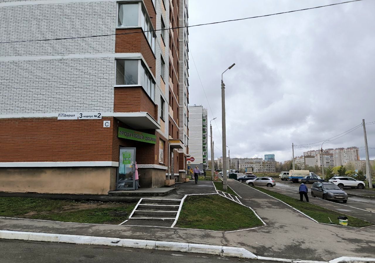 торговое помещение г Ижевск р-н Устиновский ул Архитектора П.П.Берша 3к/2 фото 8