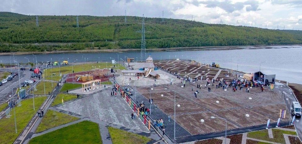 квартира р-н Кольский г Кола ул Победы 4 фото 14