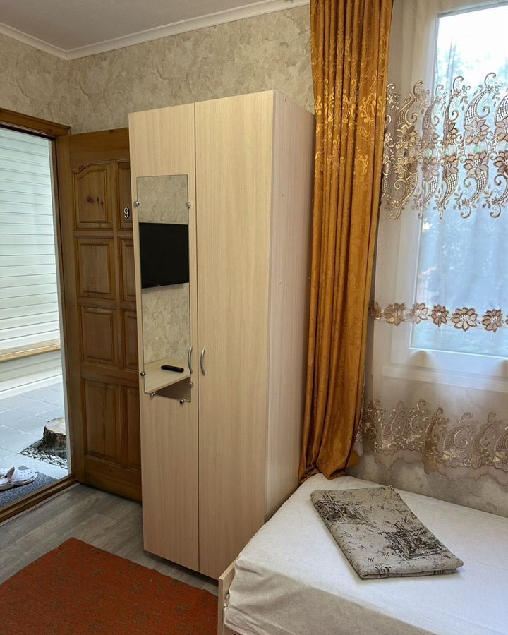 комната г Сочи р-н Адлерский Адлер ул Черниговская 88 фото 10