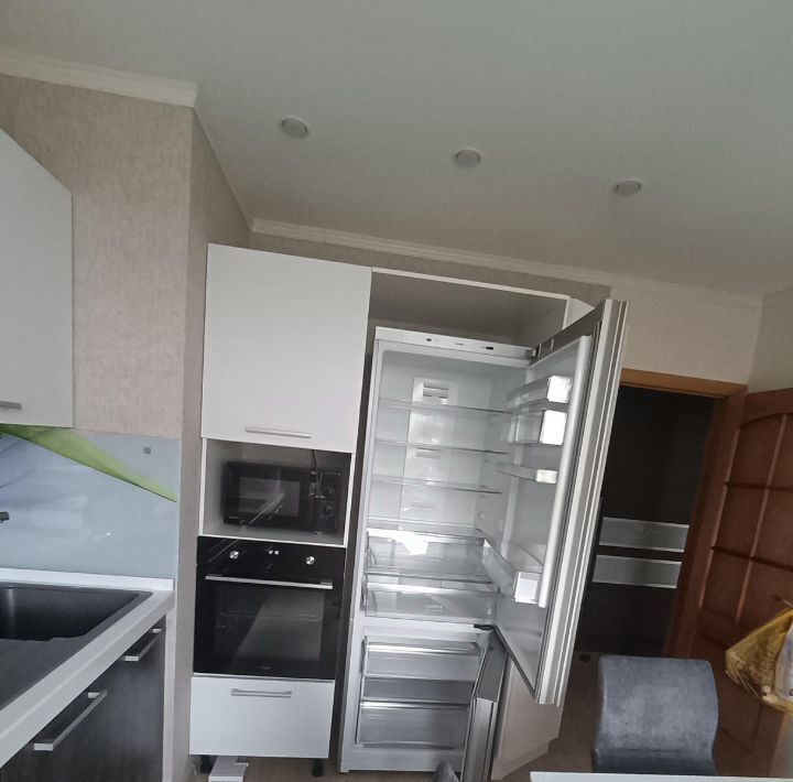 квартира г Тольятти р-н Автозаводский ул Офицерская 6б фото 7