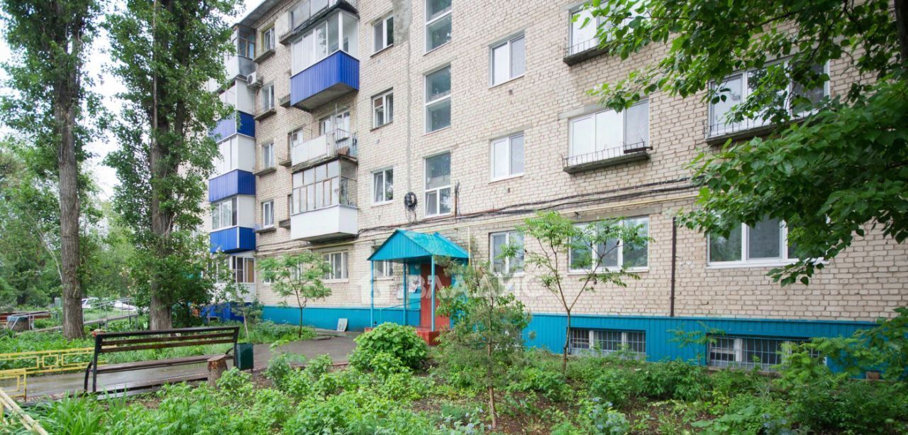 квартира г Балаково ул Минская 8 фото 3