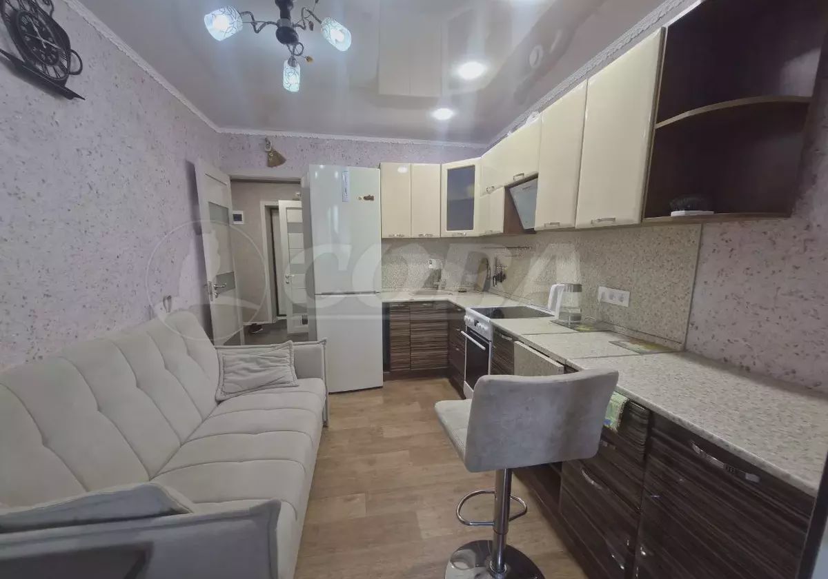 квартира г Тобольск ул Знаменского 3 фото 3