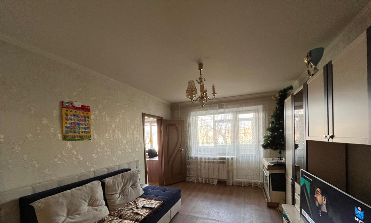 квартира г Волгодонск квартал А В-9 пр-кт Лазоревый 28 фото 1
