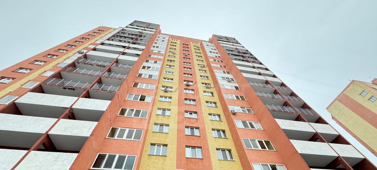 квартира г Оренбург пр-кт Братьев Коростелевых 167/1 фото 2