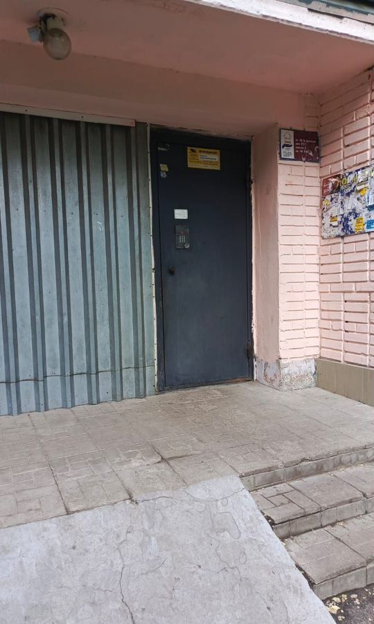 комната г Барнаул р-н Железнодорожный ул 80 Гвардейской Дивизии 2/2 фото 15