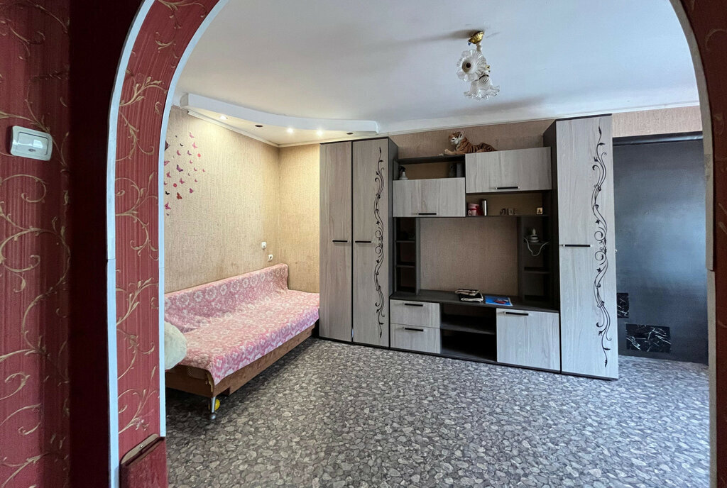 квартира г Ирбит ул Александра Матросова 12 фото 1