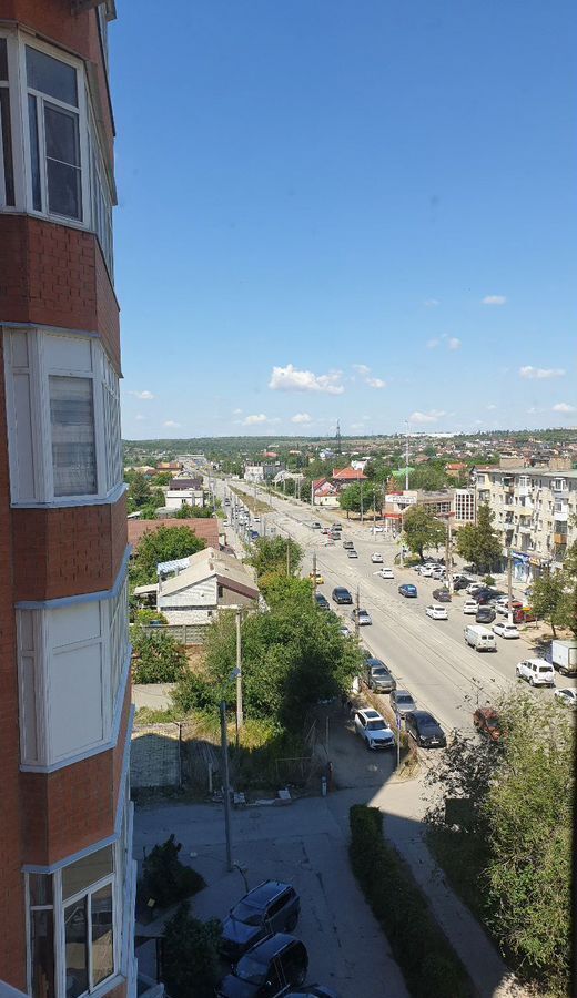квартира г Волгоград р-н Дзержинский ул Ангарская 71 фото 18
