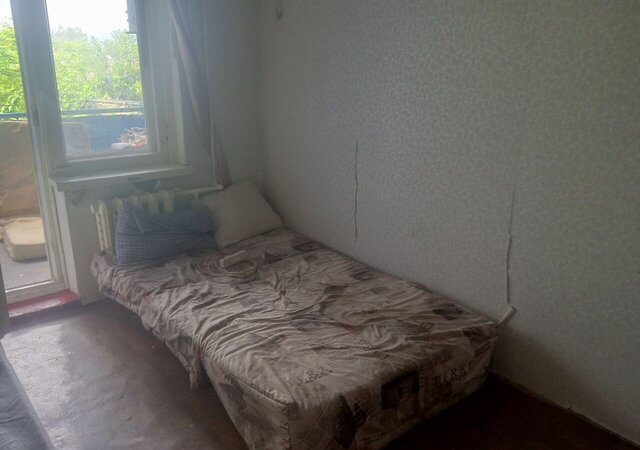 комната мкр-н Парус, 20 фото