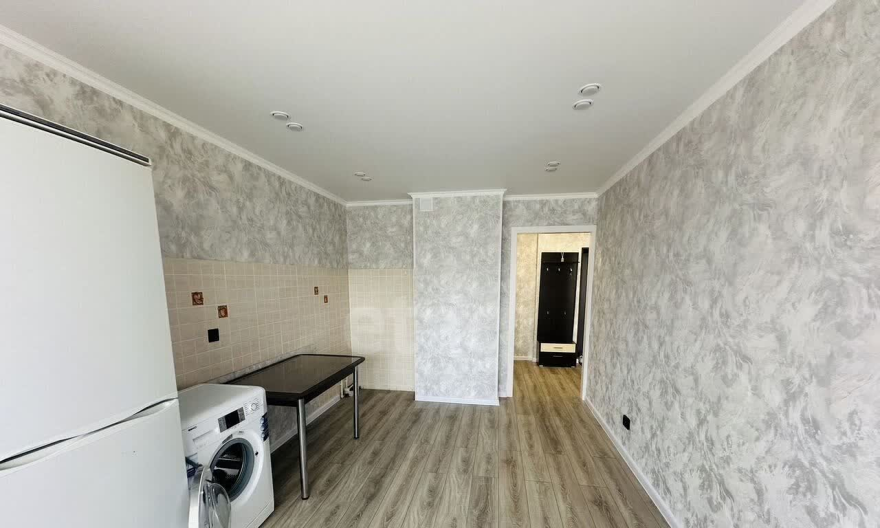квартира г Оренбург ул Диагностики 3/2 18-й м-н фото 3