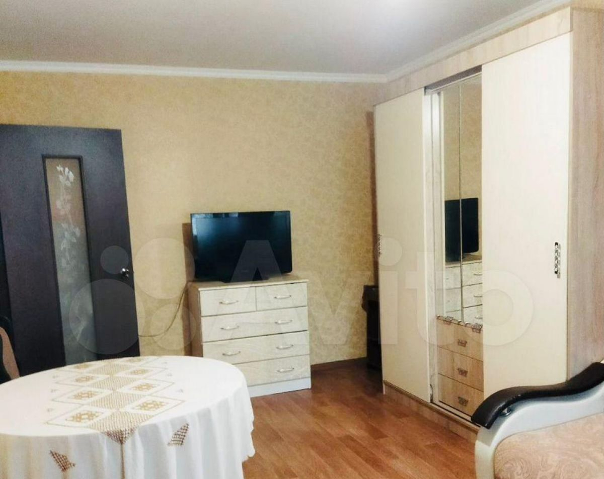 квартира г Барнаул ул Чеглецова 20 фото 2