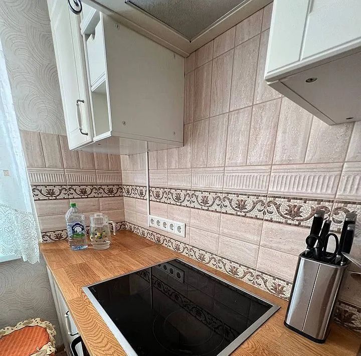 квартира г Москва метро Бунинская аллея ул Кадырова 8к/3 фото 3