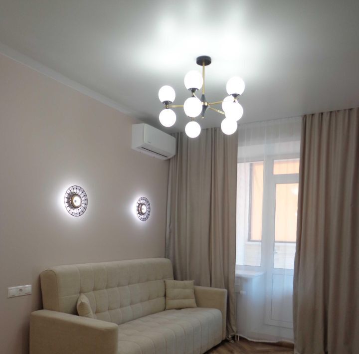 квартира г Омск р-н Кировский ул А.Н.Кабанова 2 фото 1